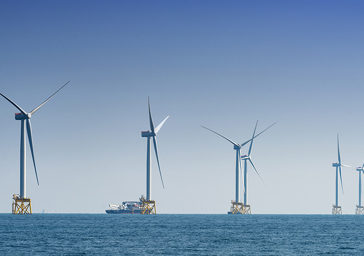 foto noticia Iberdrola se propone diseñar parques eólicos en el mar que protejan la naturaleza.